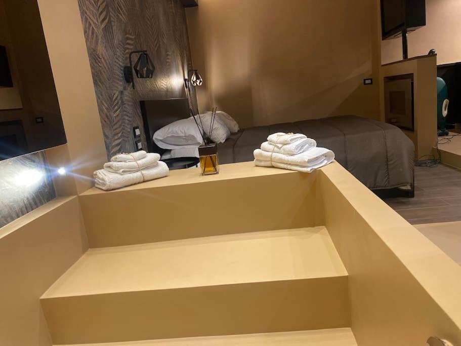 Montesantogroup House Nel Centro Di Vakantiehuis Napels